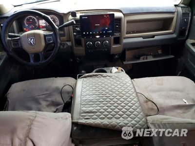 Zdjęcie 8 z 12 samochodu: 2012 DODGE RAM 3500 ST VIN:3C7WDTCL5CG123477 - miniatura