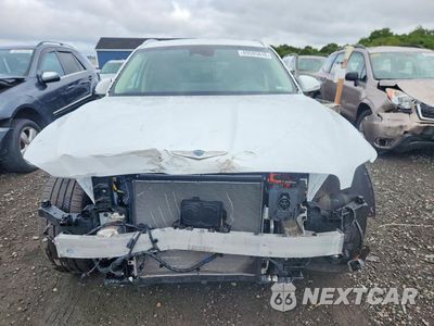 Piąte zdjęcie samochodu w środku: 2024 GENESIS ELECTRIFIED GV70 BASE VIN:5NMMCET19RH002837 - miniatura