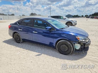 Czwarte zdjęcie samochodu z boku: 2017 NISSAN SENTRA S VIN:3N1AB7AP0HY241094 - miniatura