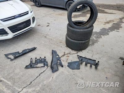 Zdjęcie 13 z 14 samochodu: 2012 PORSCHE CAYENNE TURBO VIN:WP1AC2A20CLA84541 - miniatura