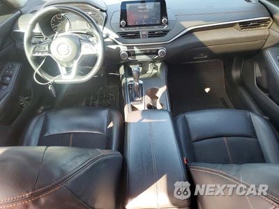 Zdjęcie 8 z 12 samochodu: 2020 NISSAN ALTIMA SR VIN:1N4BL4CV1LC260513 - miniatura