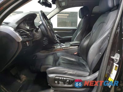 Zdjęcie 7 z 13 samochodu: 2016 BMW X5 XDRIVE35I VIN:5UXKR0C54G0S87292 - miniatura