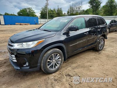 2017 TOYOTA HIGHLANDER XLE 5TDJZRFH0HS374032 - główne zdjęcie licytacji z USA - miniatura