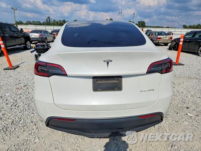 Zdjęcie 6 z 13 samochodu: 2023 TESLA MODEL Y VIN:7SAYGDEE7PF686367 - miniatura