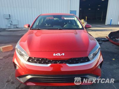 Piąte zdjęcie samochodu w środku: 2023 KIA FORTE LXS VIN:3KPF24AD9PE654932 - miniatura