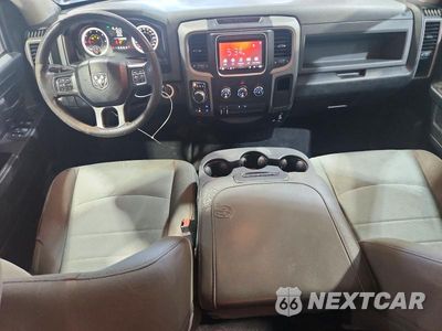 Zdjęcie 8 z 12 samochodu: 2017 RAM 1500 ST VIN:1C6RR7FT6HS660557 - miniatura