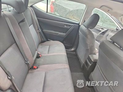 Zdjęcie 10 z 13 samochodu: 2018 TOYOTA COROLLA LE VIN:5YFBURHE5JP841241 - miniatura