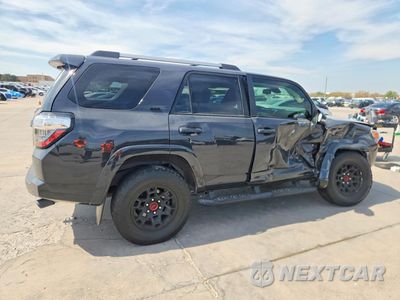 Trzecie zdjęcie samochodu z tyłu: 2024 TOYOTA 4RUNNER SR5 PREMIUM VIN:JTENU5JR0R6269240 - miniatura