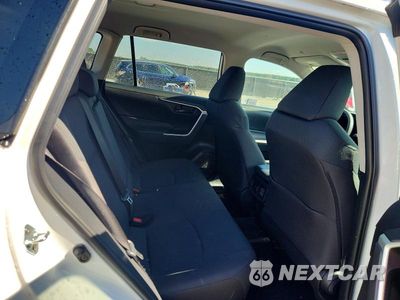 Zdjęcie 10 z 12 samochodu: 2024 TOYOTA RAV4 LE VIN:2T3H1RFV7RW307441 - miniatura