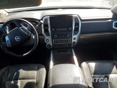 Zdjęcie 8 z 13 samochodu: 2020 NISSAN TITAN SL VIN:1N6AA1ED4LN501920 - miniatura