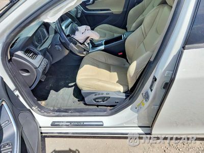 Zdjęcie 7 z 12 samochodu: 2017 VOLVO S60 VIN:YV126MFL6H2420291 - miniatura
