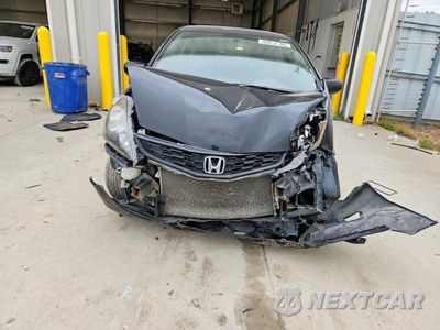 Piąte zdjęcie samochodu w środku: 2013 HONDA FIT SPORT VIN:JHMGE8H57DC006167 - miniatura