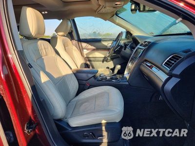 Zdjęcie 7 z 13 samochodu: 2018 FORD EXPLORER PLATINUM VIN:1FM5K8HT3JGB29948 - miniatura
