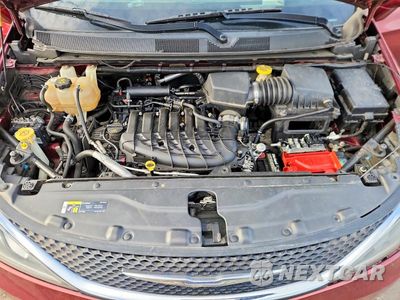 Zdjęcie 12 z 13 samochodu: 2018 CHRYSLER PACIFICA TOURING L VIN:2C4RC1BG0JR127207 - miniatura
