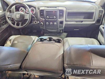 Zdjęcie 8 z 12 samochodu: 2017 RAM 1500 ST VIN:1C6RR7FT5HS624813 - miniatura