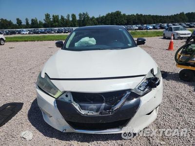 Piąte zdjęcie samochodu w środku: 2018 NISSAN MAXIMA PLATINUM VIN:1N4AA6AP5JC366302 - miniatura