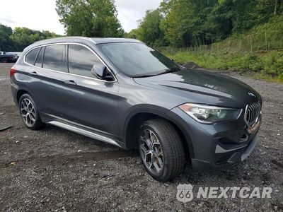 Czwarte zdjęcie samochodu z boku: 2022 BMW X1 XDRIVE28I VIN:WBXJG9C08N5U61265 - miniatura