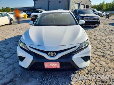 Piąte zdjęcie samochodu w środku: 2018 TOYOTA CAMRY SE VIN:4T1B11HK9JU538591 - miniatura