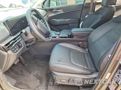 Zdjęcie 7 z 12 samochodu: 2026 KIA SPORTAGE SX PRESTIGE VIN:KNDPXDDG0T7343153 - miniatura