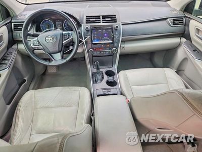 Zdjęcie 8 z 12 samochodu: 2016 TOYOTA CAMRY XLE VIN:4T4BF1FK6GR517037 - miniatura