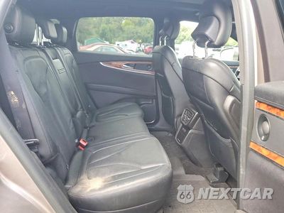 Zdjęcie 11 z 14 samochodu: 2019 LINCOLN NAUTILUS VIN:2LMPJ8LP0KBL60759 - miniatura