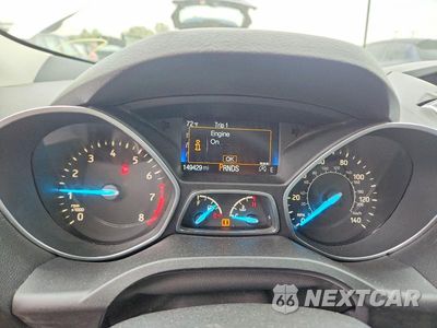 Zdjęcie 9 z 12 samochodu: 2017 FORD ESCAPE SE VIN:1FMCU0GD8HUF03527 - miniatura