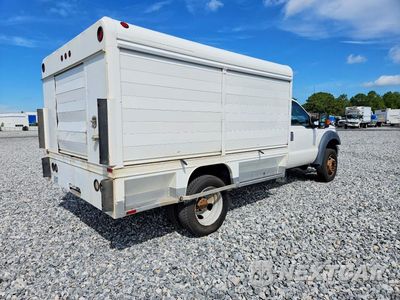 Trzecie zdjęcie samochodu z tyłu: 2016 FORD F550 SUPER DUTY VIN:1FDUF5GY2GEA24737 - miniatura
