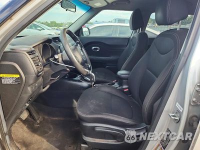 Zdjęcie 7 z 14 samochodu: 2019 KIA SOUL BASE VIN:KNDJN2A29K7644933 - miniatura