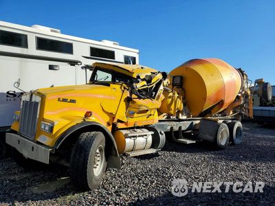 2017 KENWORTH W900 READY MIX TRUCK 1NKWL70X6HJ175915 - główne zdjęcie licytacji z USA - miniatura
