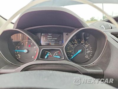 Zdjęcie 9 z 12 samochodu: 2017 FORD ESCAPE SE VIN:1FMCU0GD7HUC80302 - miniatura