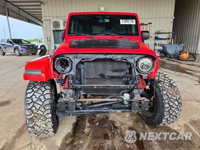 Piąte zdjęcie samochodu w środku: 2017 JEEP WRANGLER UNLIMITED SPORT VIN:1C4BJWDGXHL651047 - miniatura