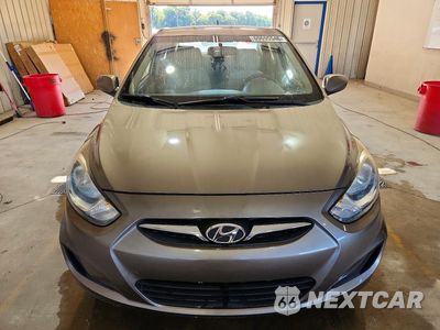 Piąte zdjęcie samochodu w środku: 2013 HYUNDAI ACCENT GLS VIN:KMHCT4AE8DU279519 - miniatura