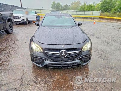 Piąte zdjęcie samochodu w środku: 2018 MERCEDES-BENZ E 63 AMG-S VIN:WDDZF8KB0JA388044 - miniatura