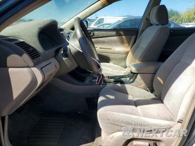 Zdjęcie 7 z 12 samochodu: 2002 TOYOTA CAMRY LE V6 VIN:4T1BF30K12U521052 - miniatura