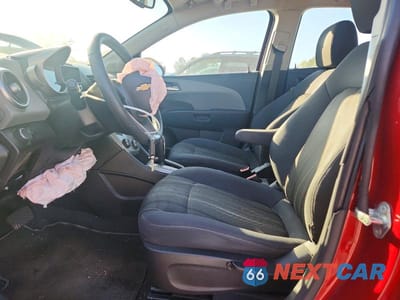 Zdjęcie 7 z 12 samochodu: 2016 CHEVROLET SONIC LT VIN:1G1JC5SH9G4106079 - miniatura