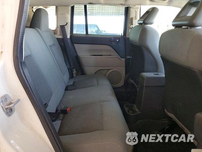 Zdjęcie 11 z 13 samochodu: 2007 JEEP COMPASS VIN:1J8FF47W27D195718 - miniatura