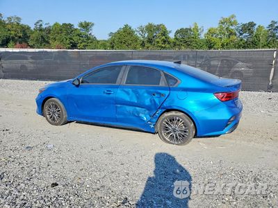 Drugie zdjęcie samochodu z przodu: 2023 KIA FORTE GT LINE VIN:3KPF54AD2PE685611 - miniatura