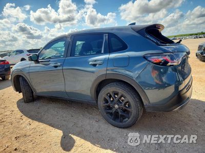 Drugie zdjęcie samochodu z przodu: 2025 HONDA HR-V SPORT VIN:3CZRZ2H51SM702573 - miniatura