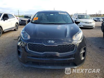 Piąte zdjęcie samochodu w środku: 2017 KIA SPORTAGE LX VIN:KNDPM3AC4H7223755 - miniatura