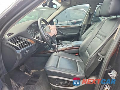 Zdjęcie 7 z 14 samochodu: 2013 BMW X5 XDRIVE35I VIN:5UXZV4C55D0E02563 - miniatura