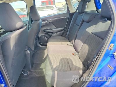 Zdjęcie 10 z 12 samochodu: 2020 HONDA FIT EX VIN:3HGGK5H85LM724558 - miniatura