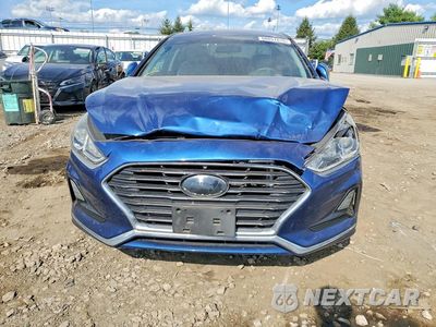 Piąte zdjęcie samochodu w środku: 2019 HYUNDAI SONATA SE VIN:5NPE24AF6KH772566 - miniatura