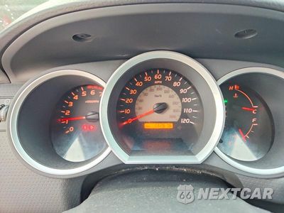 Zdjęcie 9 z 12 samochodu: 2008 TOYOTA TACOMA V6 VIN:5TEUU42N88Z566781 - miniatura