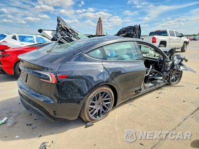 Trzecie zdjęcie samochodu z tyłu: 2025 TESLA MODEL 3 VIN:5YJ3E1EA3SF075673 - miniatura