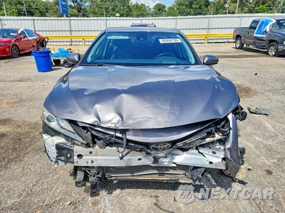 Piąte zdjęcie samochodu w środku: 2019 TOYOTA CAMRY XSE VIN:4T1B61HK7KU786762 - miniatura