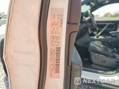 Zdjęcie 14 z 14 samochodu: 2019 JEEP GRAND CHEROKEE LIMITED VIN:1C4RJEBG5KC731214 - miniatura