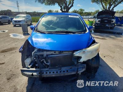 Piąte zdjęcie samochodu w środku: 2016 NISSAN VERSA NOTE SV VIN:3N1CE2CP6GL367603 - miniatura