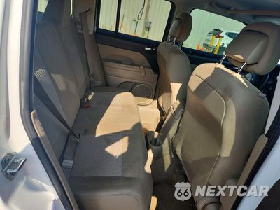 Zdjęcie 11 z 13 samochodu: 2017 JEEP PATRIOT SPORT VIN:1C4NJPBB7HD201392 - miniatura
