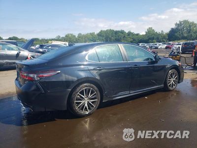 Trzecie zdjęcie samochodu z tyłu: 2024 TOYOTA CAMRY SE VIN:4T1T11AKXRU856875 - miniatura