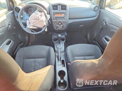 Zdjęcie 8 z 12 samochodu: 2017 NISSAN VERSA 1.6 S PLUS VIN:3N1CN7AP9HL857941 - miniatura